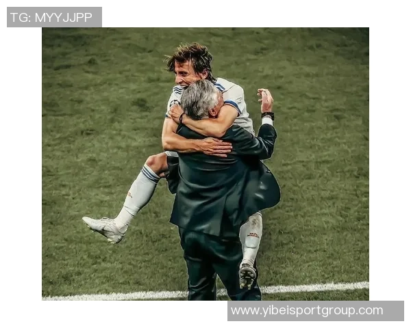 吕迪格在社交媒体上为卡瓦哈尔加油期待他强势回归展现更强实力